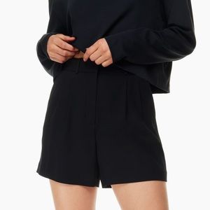 Babaton pleated 5” aritzia shorts